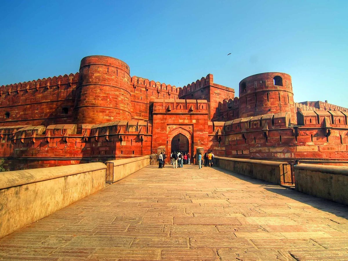Luxury Guide to the Taj Mahal and Agra Fort